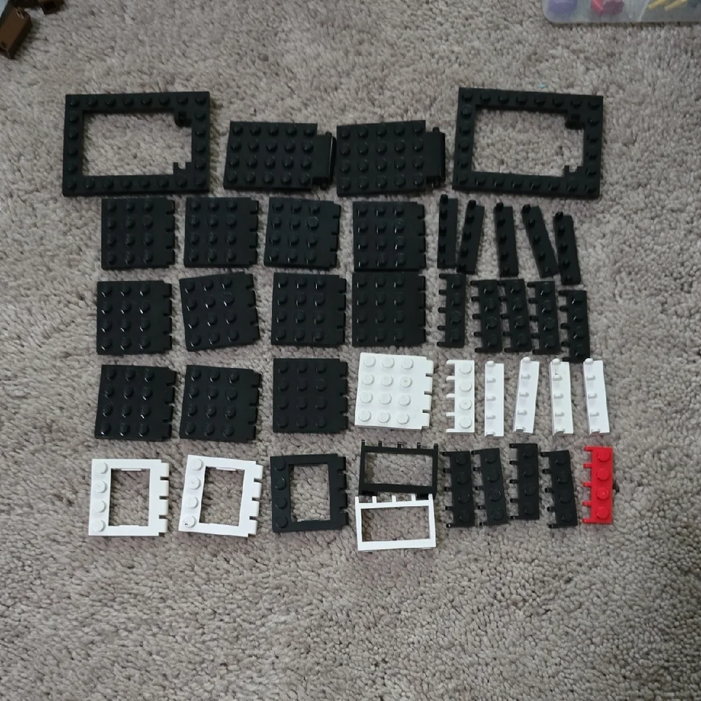 LEGO Vintage Black and White Building Blocks Set